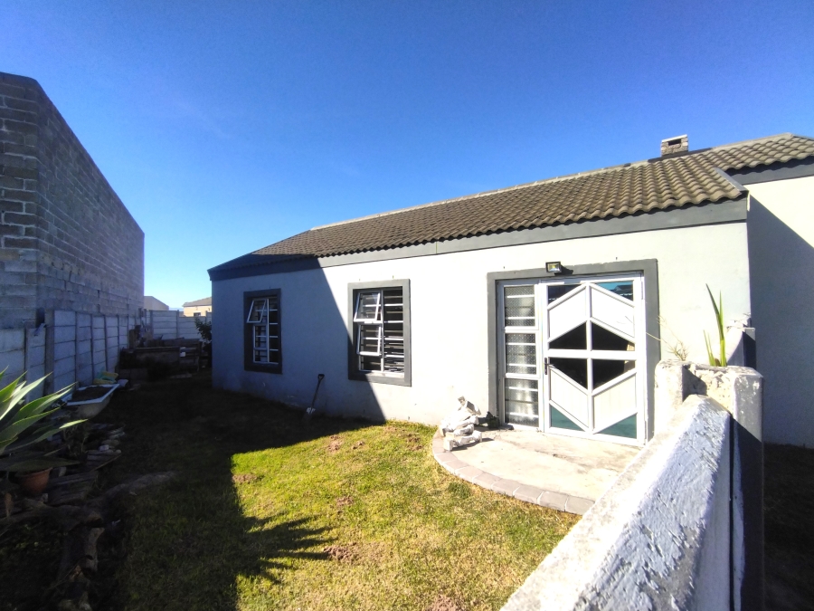 3 Bedroom Property for Sale in Silwood Heights Western Cape